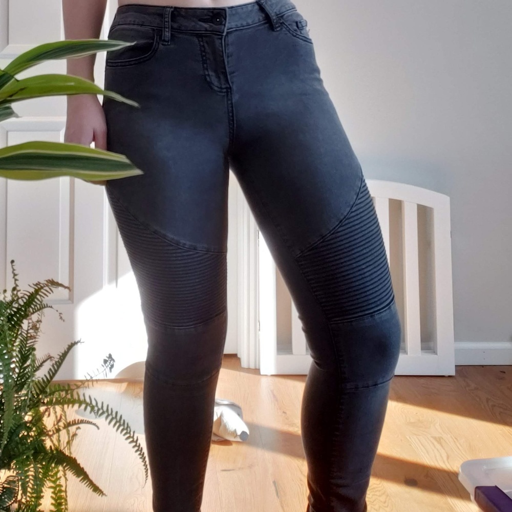 Skinny Moto Pants/Jeans